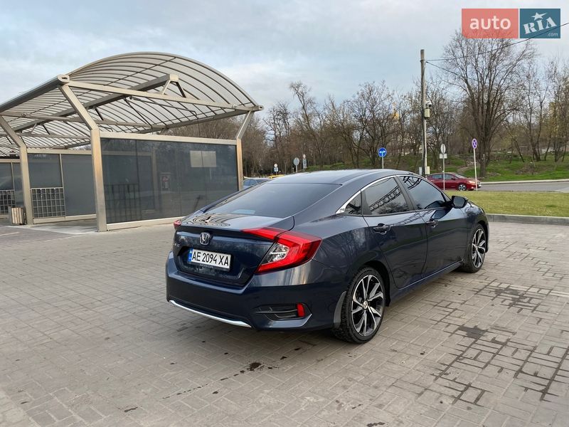 Седан Honda Civic 2021 в Дніпрі