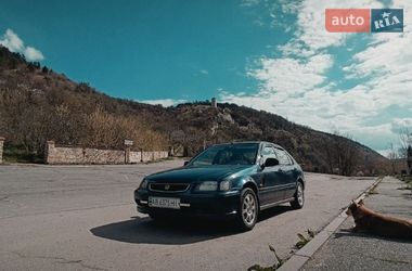 Хетчбек Honda Civic 1996 в Могилів-Подільському