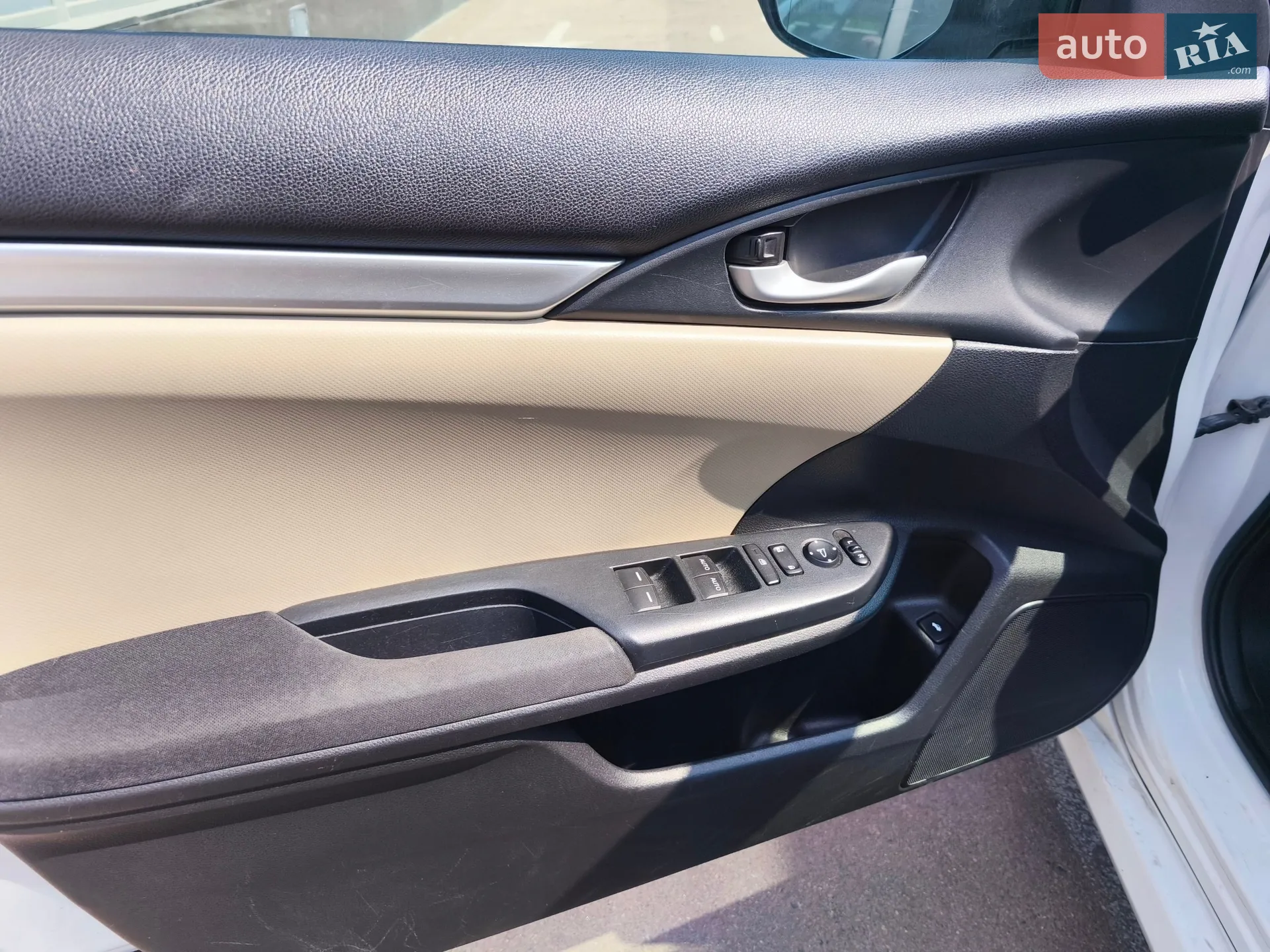 2016 Honda Civic - мініатюра 12