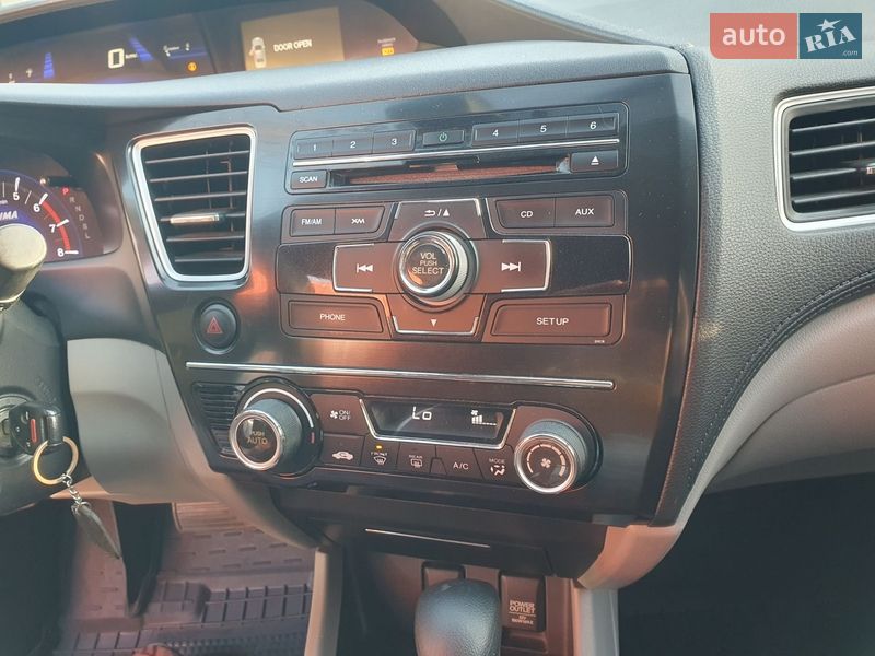 Седан Honda Civic 2013 в Киеве фото 24 Седан Honda Civic 2013 в Киеве