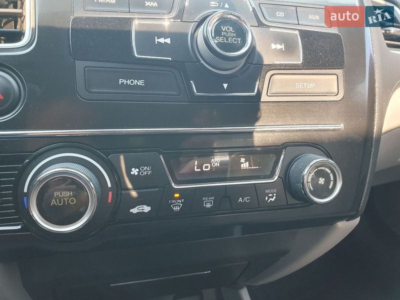Седан Honda Civic 2013 в Киеве фото 11 Седан Honda Civic 2013 в Киеве