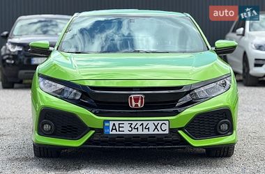 Хэтчбек Honda Civic 2017 в Новомосковске
