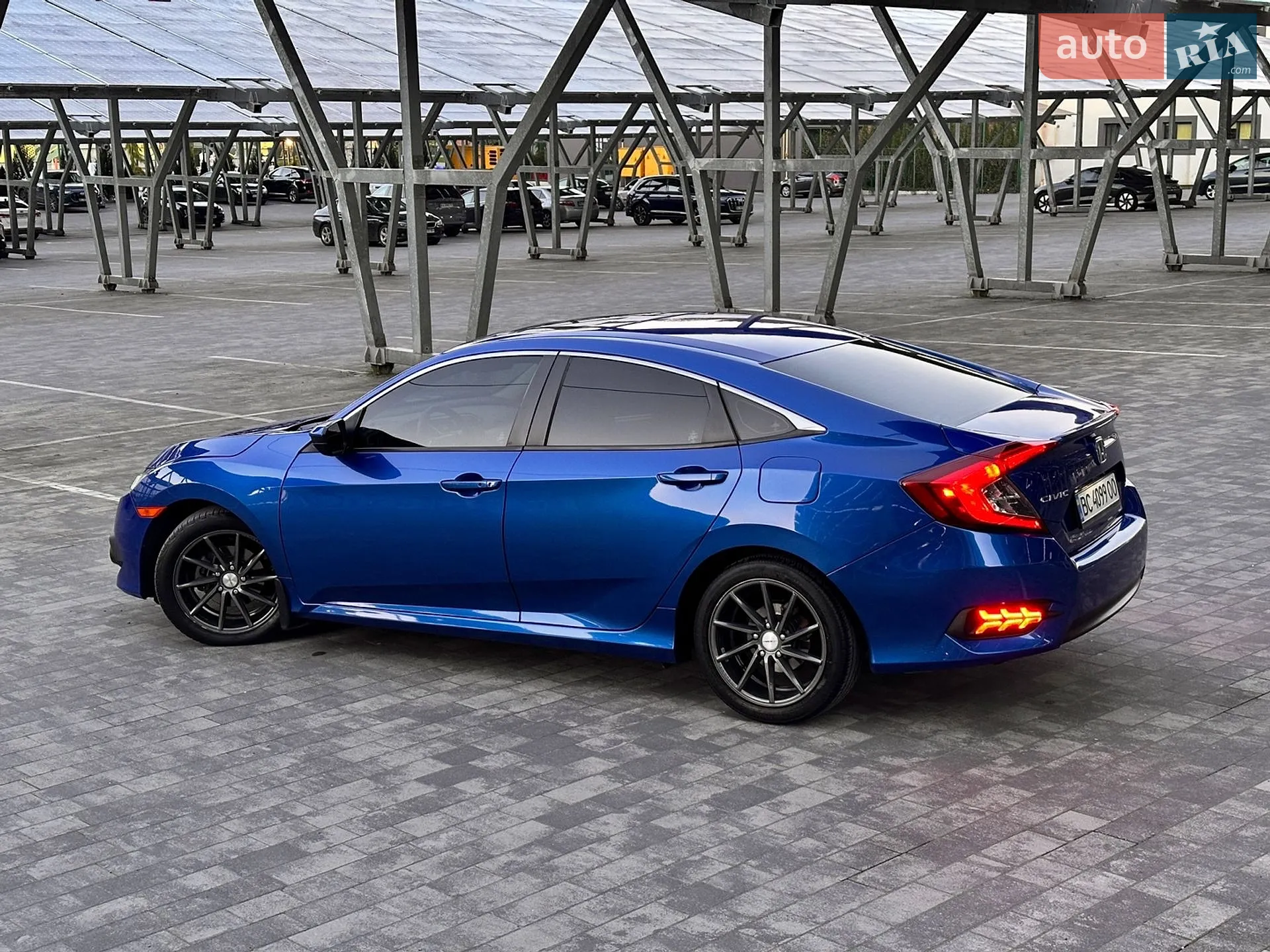 2016 Honda Civic - мініатюра 10