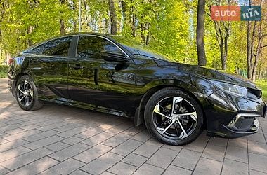 Седан Honda Civic 2019 в Киеве