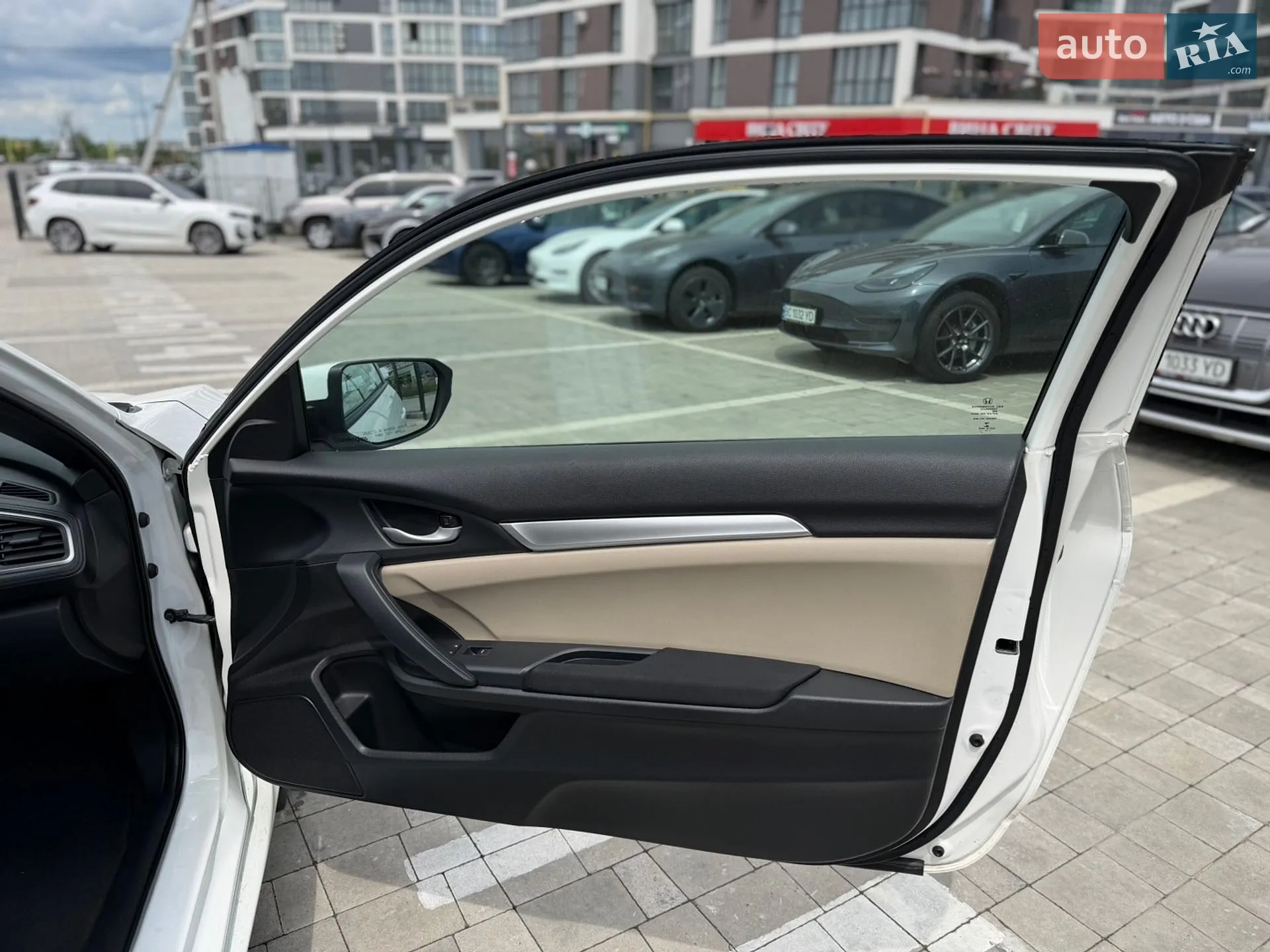 2017 Honda Civic - мініатюра 27