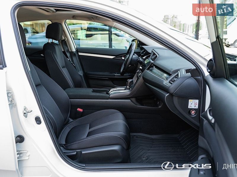 Седан Honda Civic 2021 в Днепре