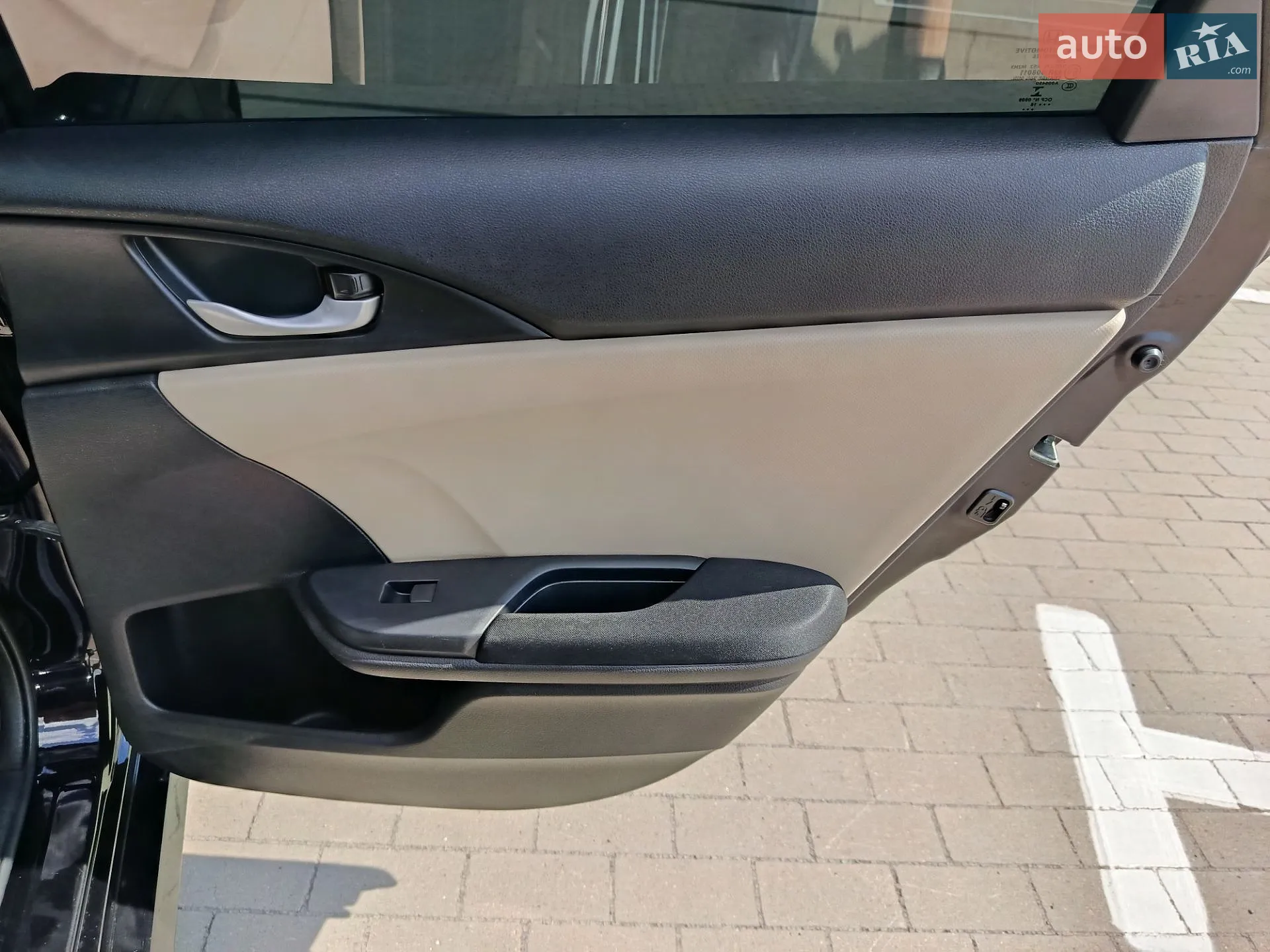 2016 Honda Civic - мініатюра 21