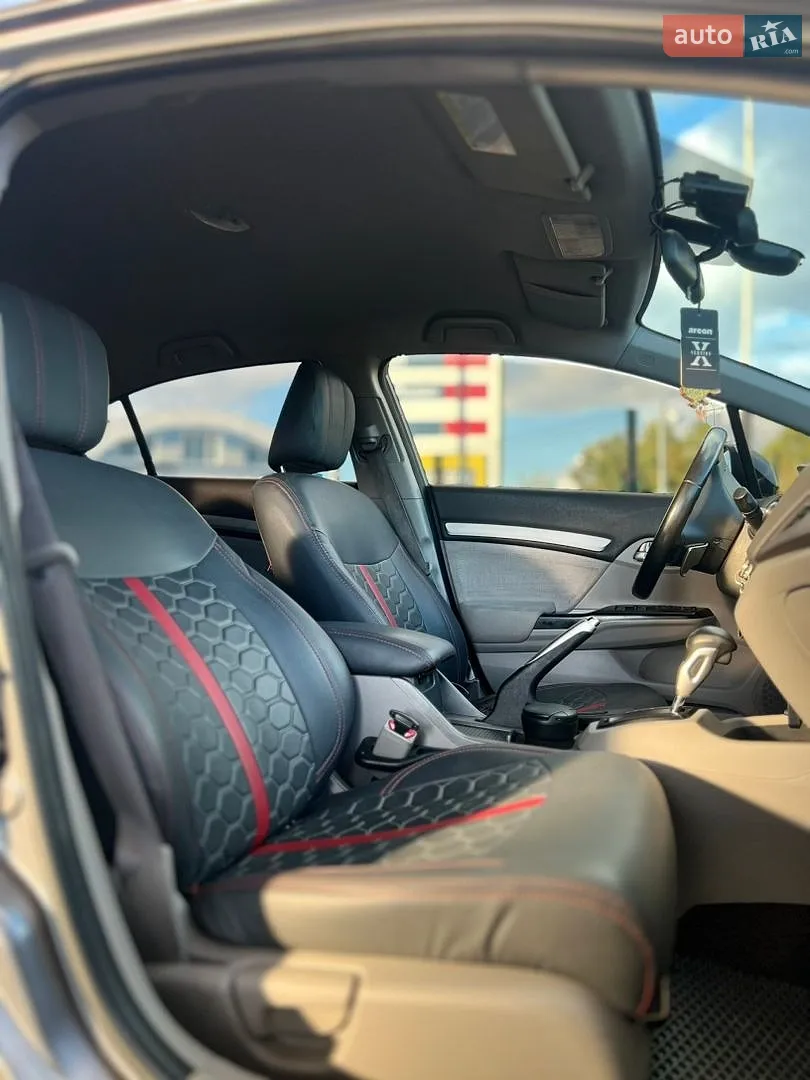 2012 Honda Civic - мініатюра 17