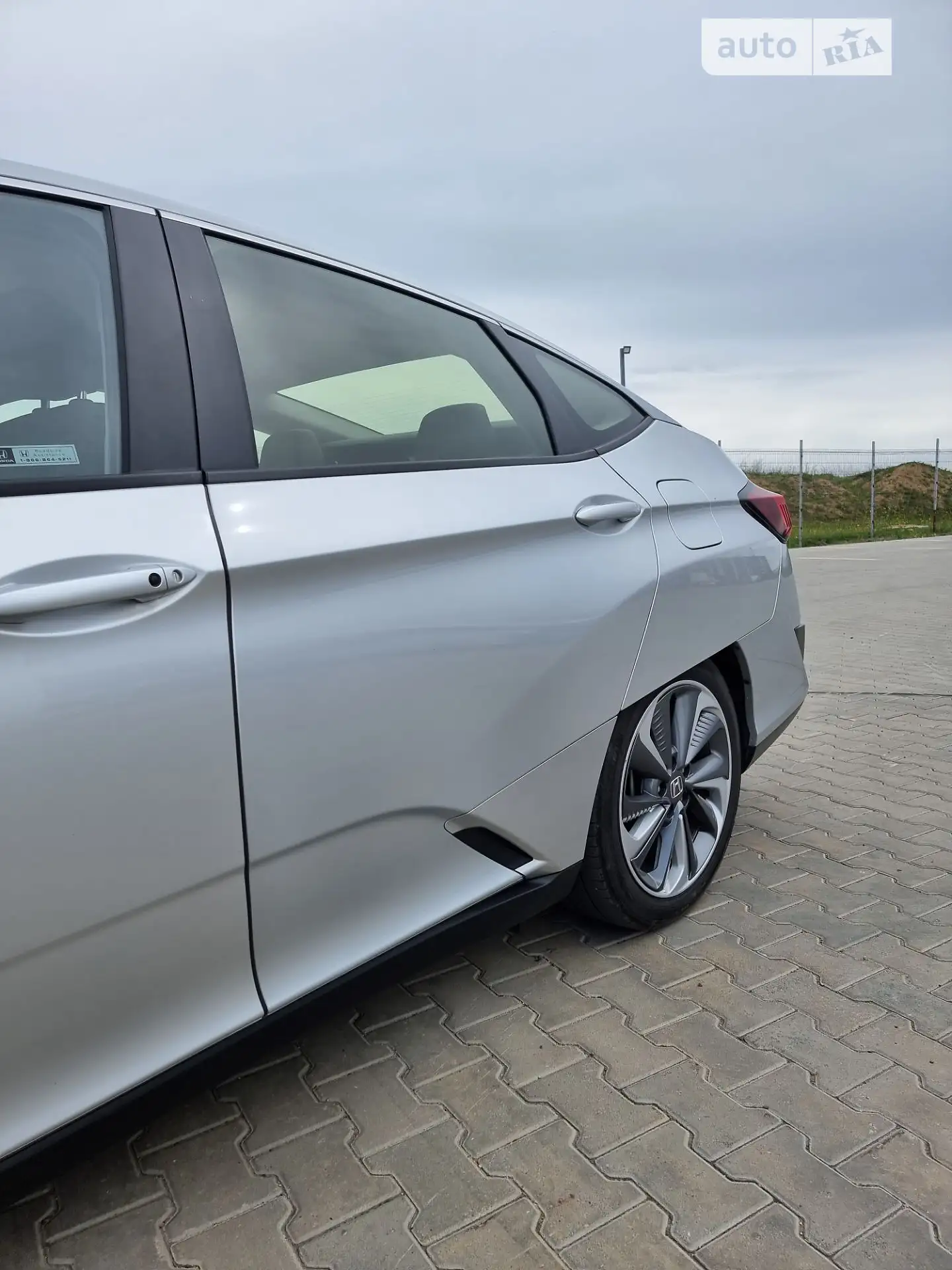 2018 Honda FCX Clarity - мініатюра 8