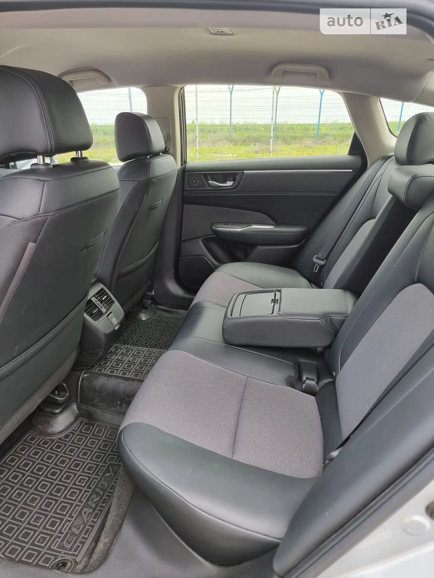 2018 Honda FCX Clarity - мініатюра 15