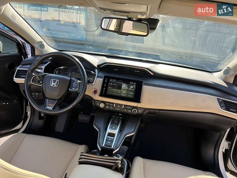 Седан Honda Clarity 2017 в Києві