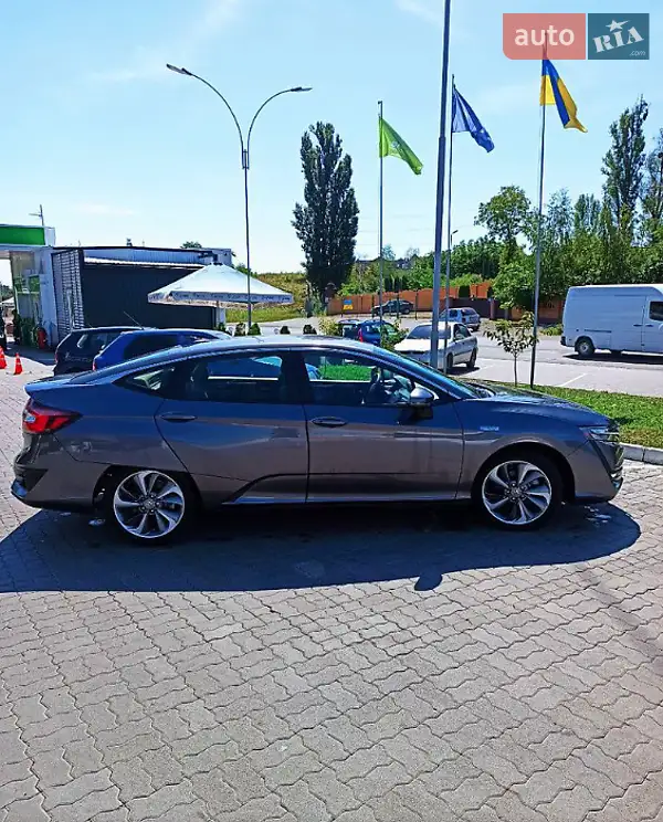 Honda Clarity