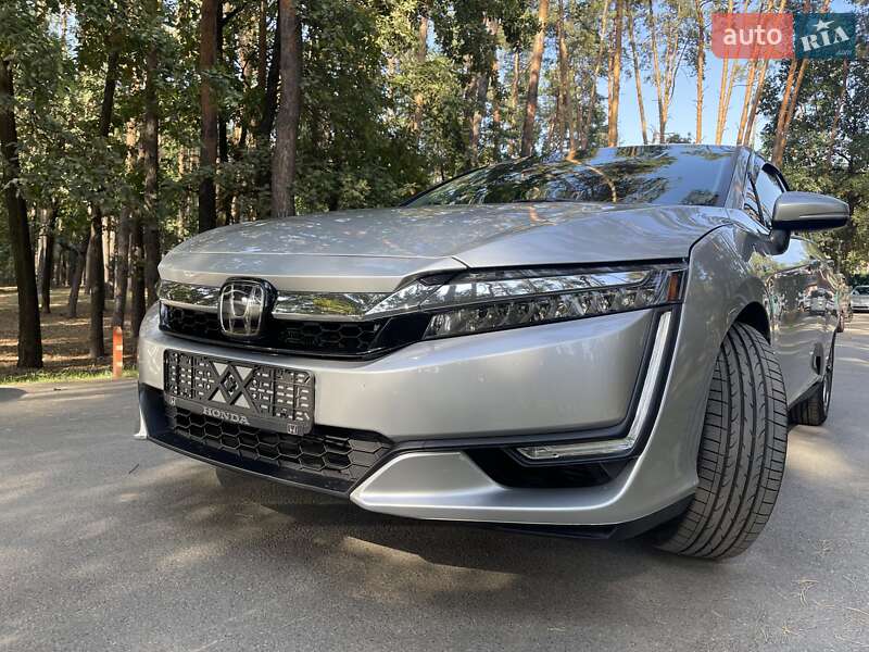 Седан Honda Clarity 2018 в Киеве