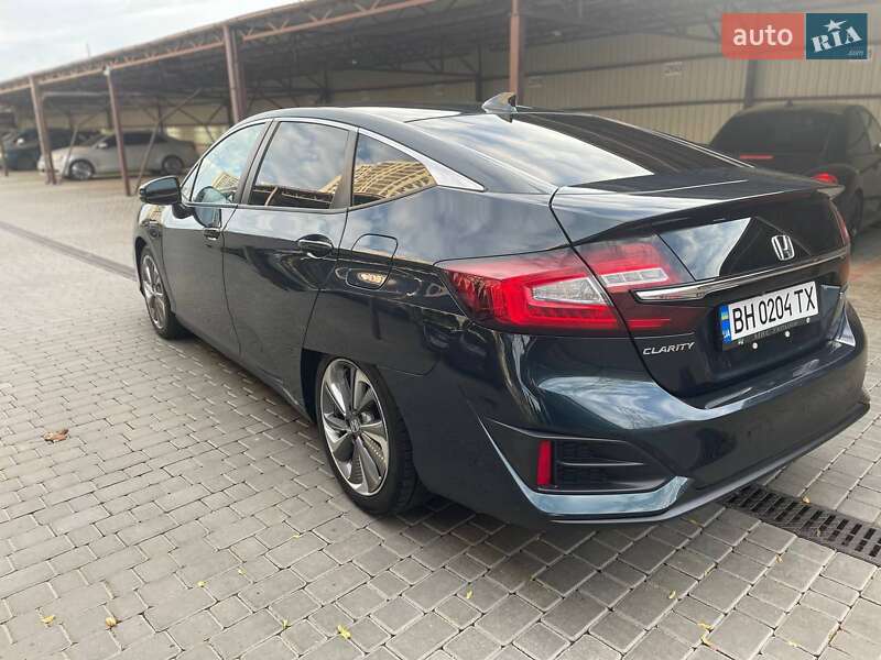 Седан Honda Clarity 2018 в Дніпрі
