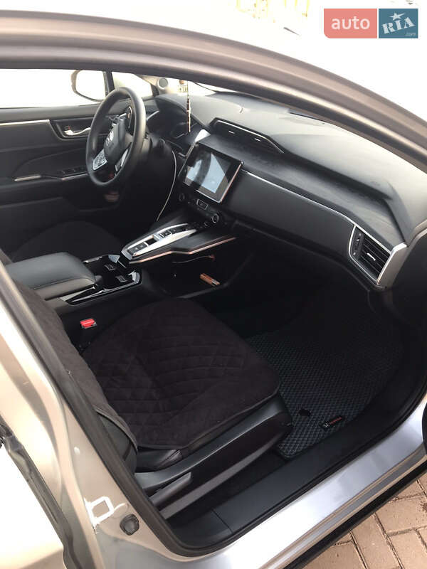 Седан Honda Clarity 2018 в Хмельницькому