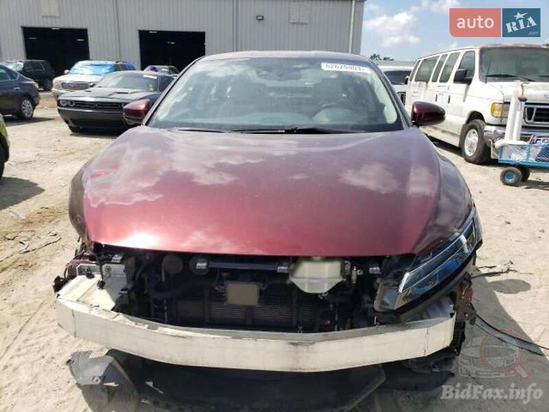 Седан Honda Clarity 2017 в Рівному