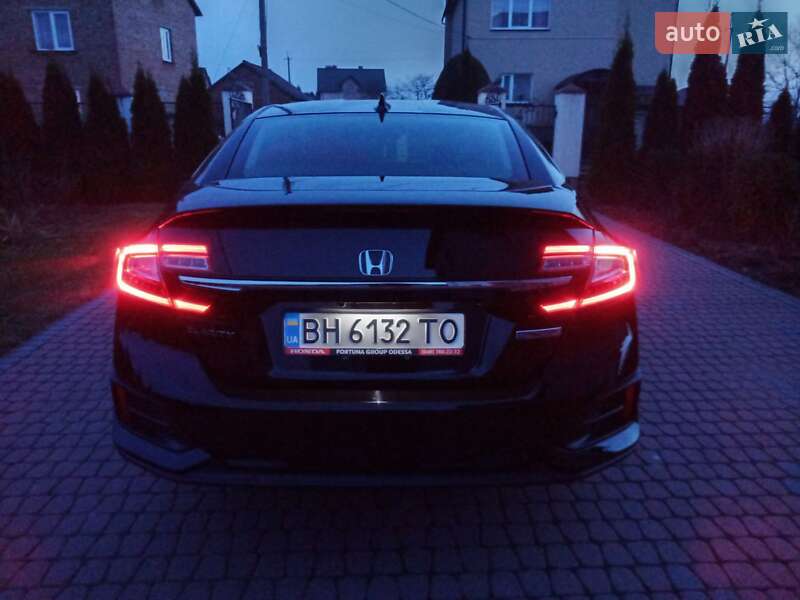 Седан Honda Clarity 2018 в Львові