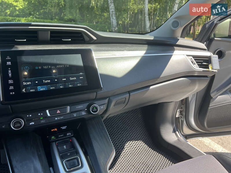 Седан Honda Clarity 2018 в Києві