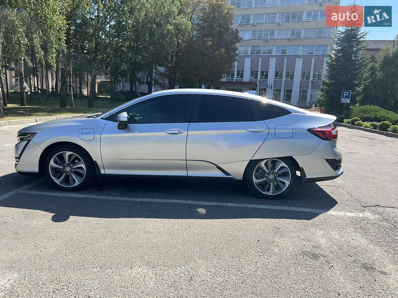 Седан Honda Clarity 2018 в Києві