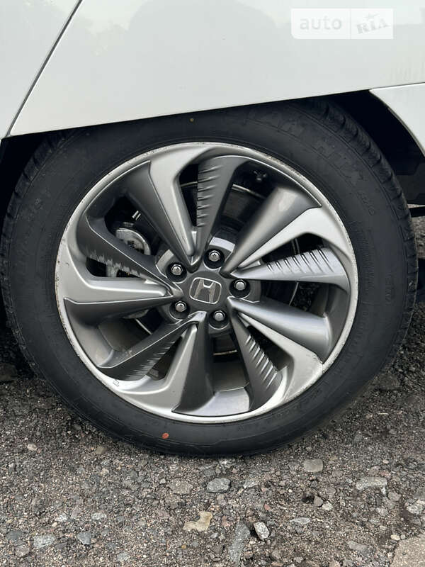 Седан Honda Clarity 2018 в Ровно