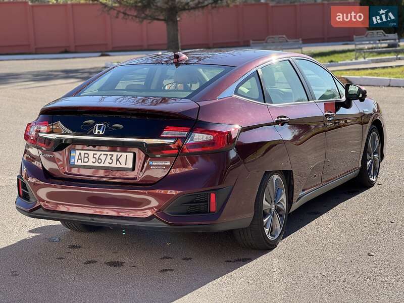 Седан Honda Clarity 2018 в Хмельнике