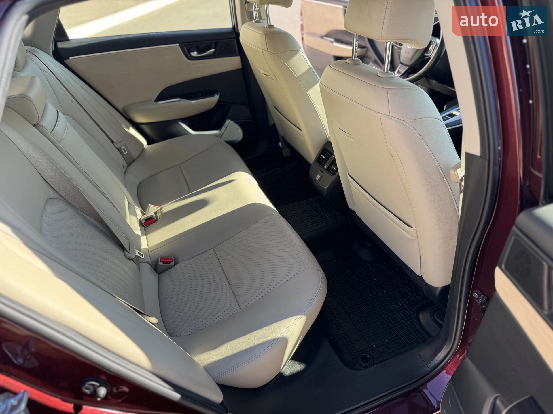2018 Honda FCX Clarity - мініатюра 20