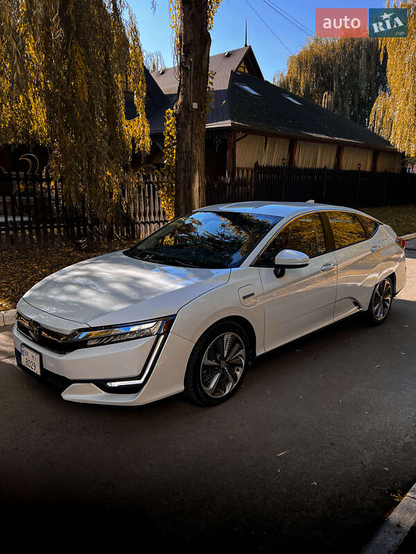 Седан Honda Clarity 2018 в Рівному