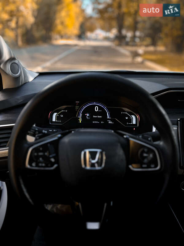 Седан Honda Clarity 2018 в Рівному