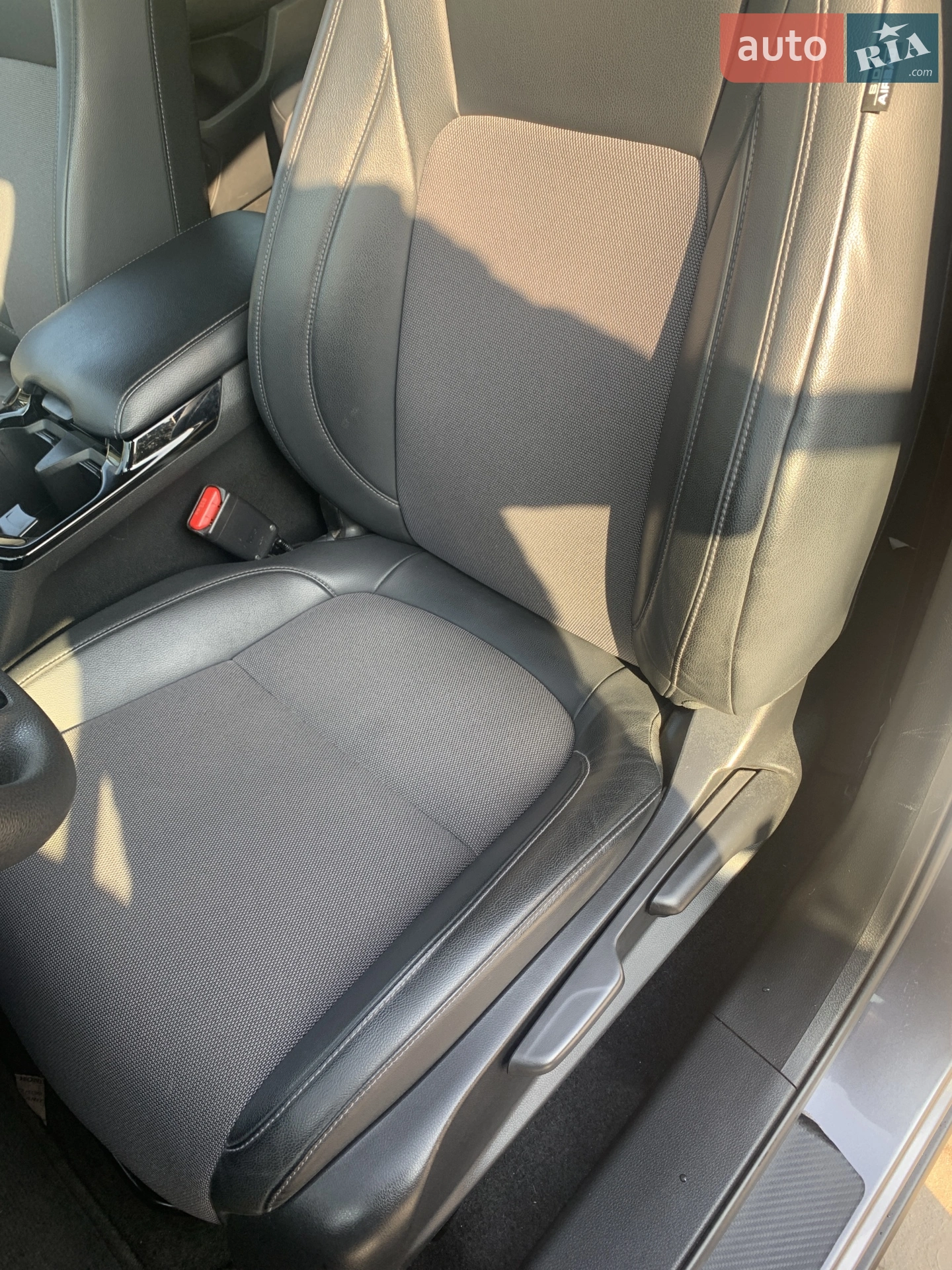 2017 Honda FCX Clarity - мініатюра 13