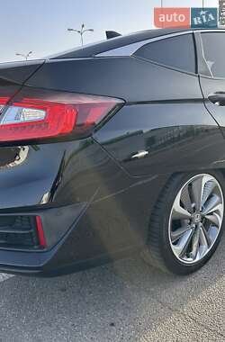 Седан Honda Clarity 2018 в 