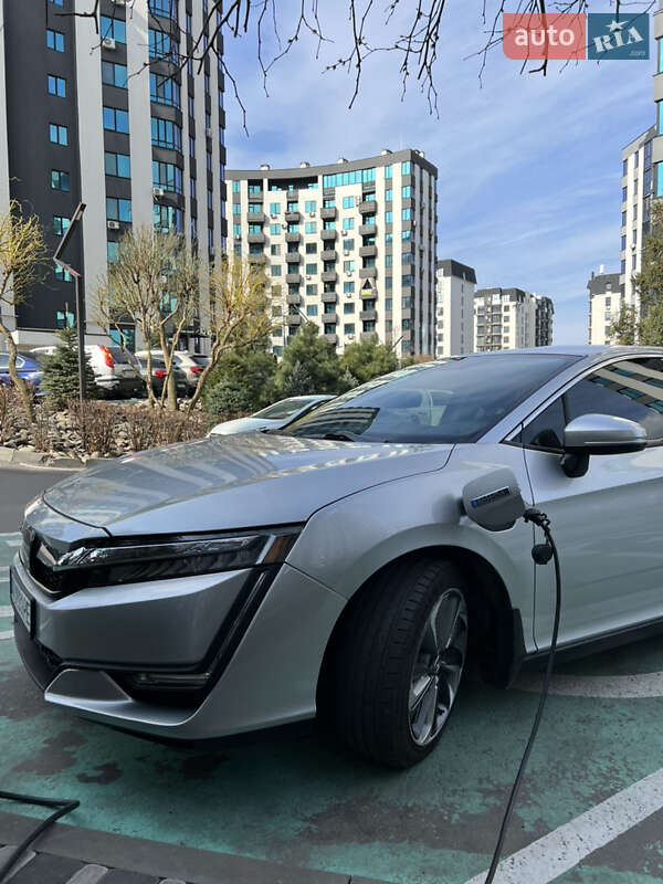 Седан Honda Clarity 2018 в Киеве