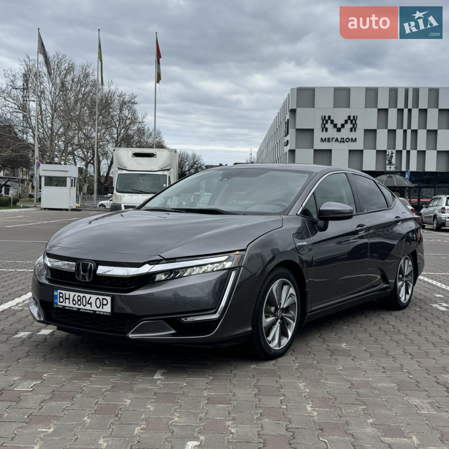 2019 Honda FCX Clarity - фото 1
