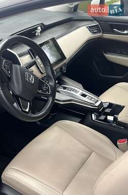 Седан Honda Clarity 2021 в 