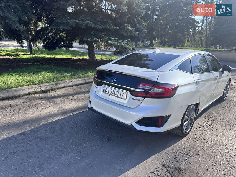 Седан Honda Clarity 2018 в Полтаві