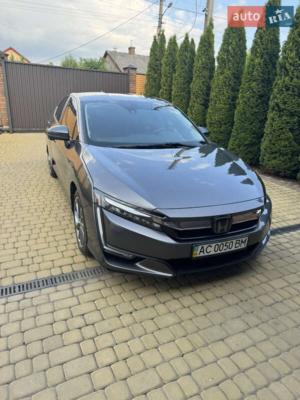 Седан Honda Clarity 2017 в Владимире