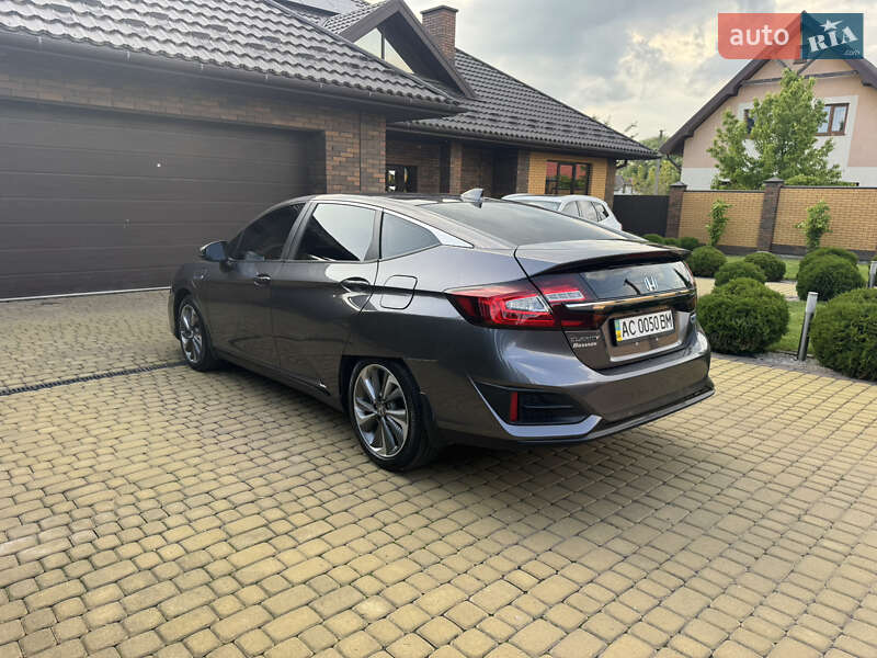 Седан Honda Clarity 2017 в Владимире