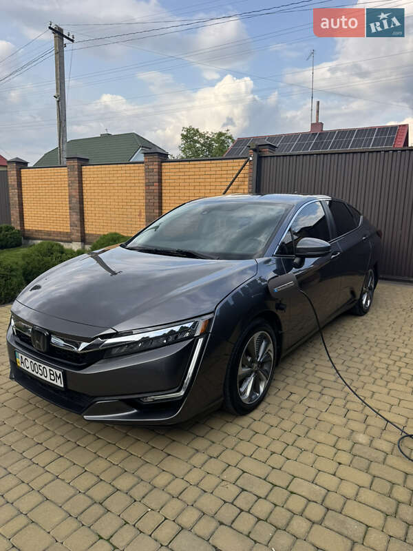 Седан Honda Clarity 2017 в Владимире