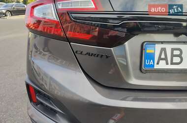 Седан Honda Clarity 2019 в 
