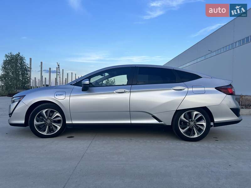 Седан Honda Clarity 2019 в Коростені