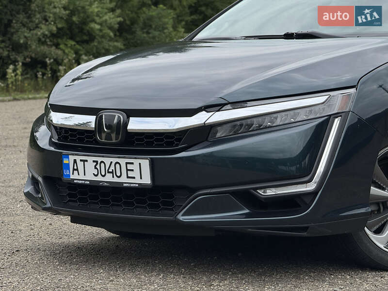 Седан Honda Clarity 2017 в Моршині