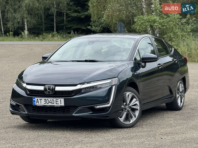 Седан Honda Clarity 2017 в Моршині
