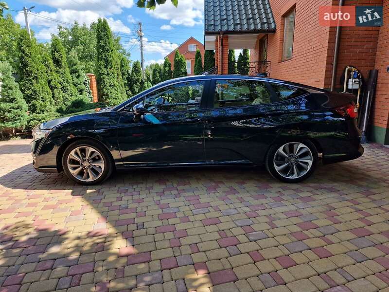 Седан Honda Clarity 2018 в Виннице