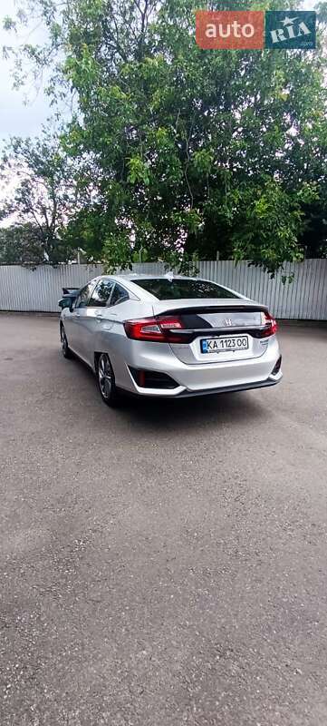 Седан Honda Clarity 2018 в Кременчуці