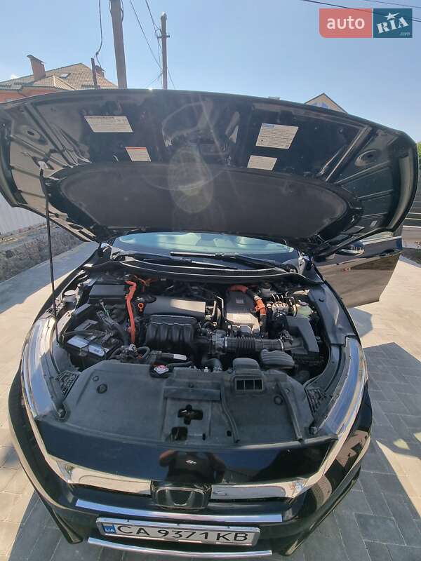 Седан Honda Clarity 2018 в Умани