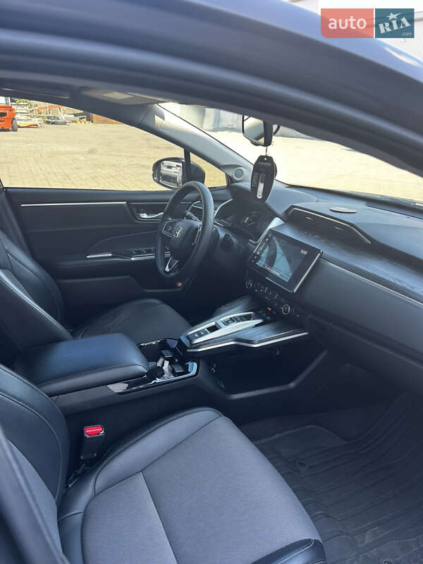 Седан Honda Clarity 2018 в Ровно