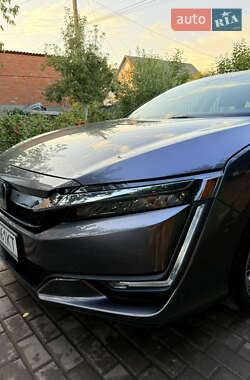 Седан Honda Clarity 2017 в  фото 20 Седан Honda Clarity 2017 в