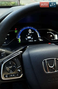 Седан Honda Clarity 2017 в  фото 26 Седан Honda Clarity 2017 в