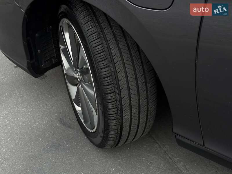 Седан Honda Clarity 2018 в Ровно фото 4 Седан Honda Clarity 2018 в Ровно