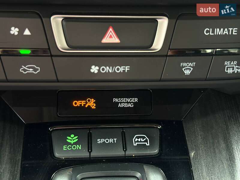 Седан Honda Clarity 2018 в Ровно фото 34 Седан Honda Clarity 2018 в Ровно