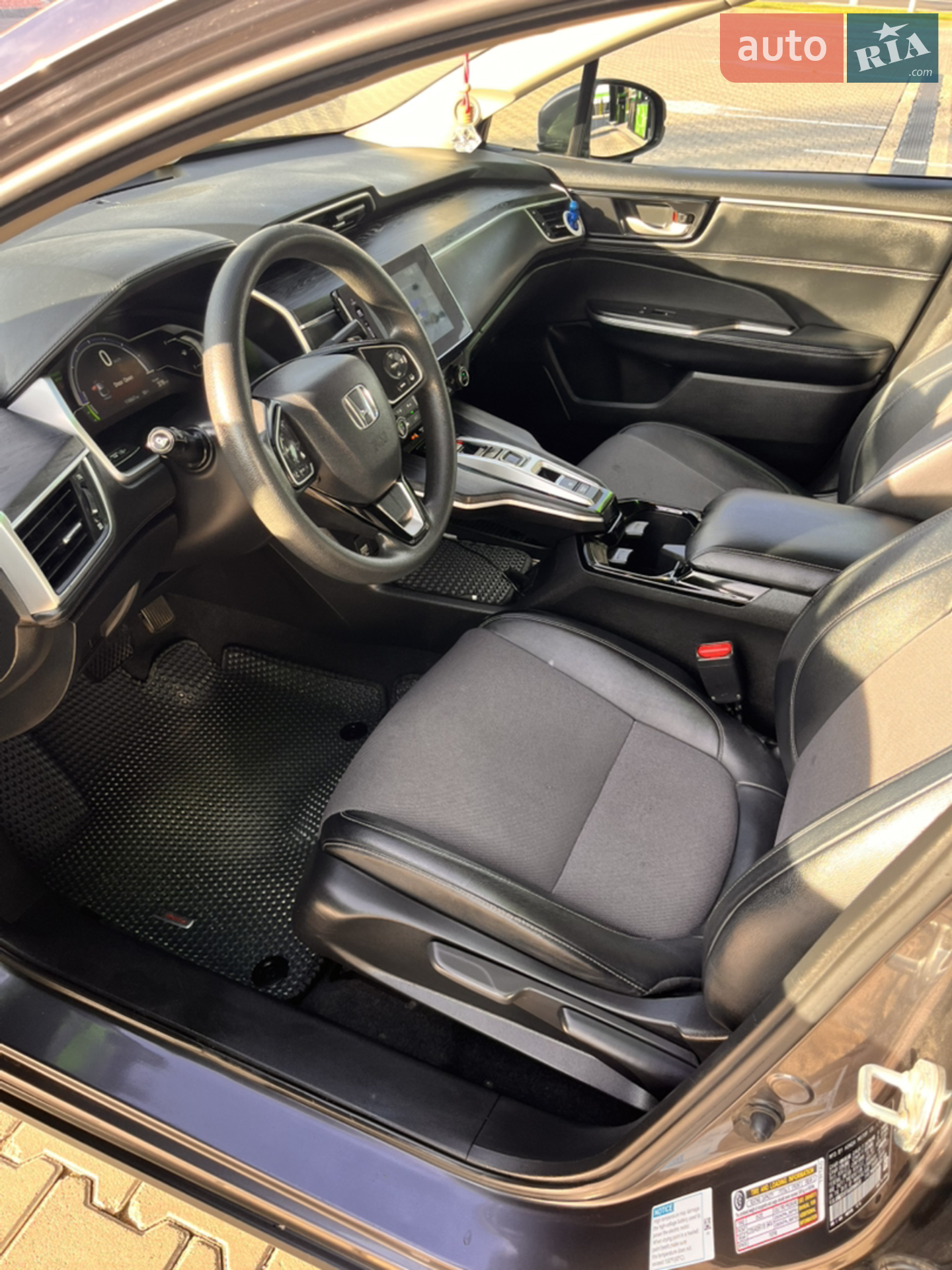 2018 Honda FCX Clarity - мініатюра 30
